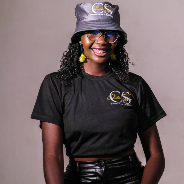 Collective Signature T-Shirt – Wear the Harmony